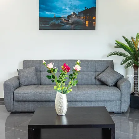 Mariam Luxury Apartment